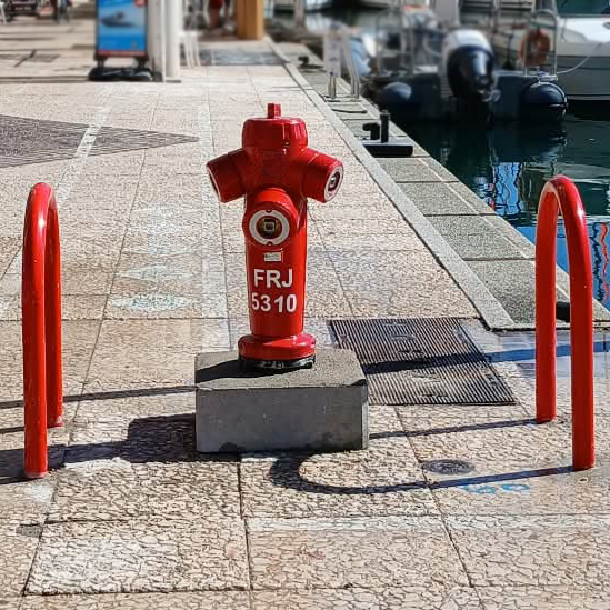 Poteau incendie Fréjus